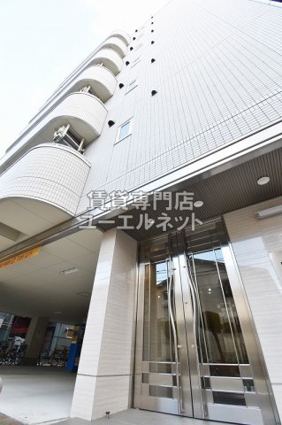 建物外観　キレイな外観