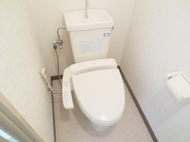 トイレ　★シャワートイレ★