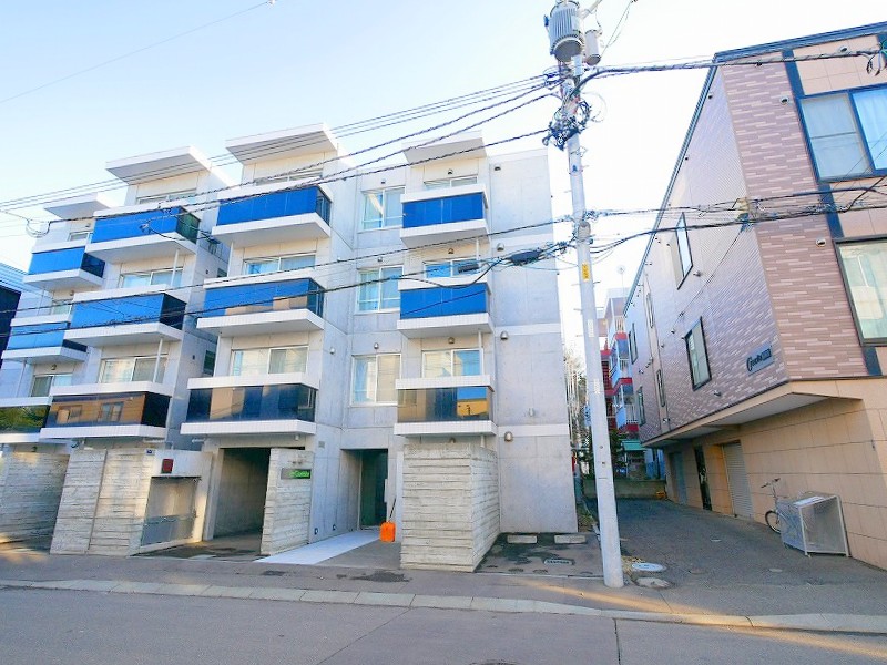 建物外観　地下東西線「南郷１８丁目」徒歩5分