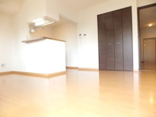 居室・リビング　★お問い合わせはタウンハウジング町田店まで★