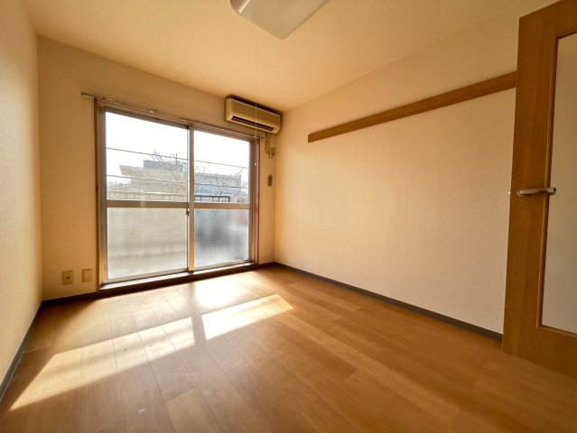 居室・リビング　※退去前参考写真※