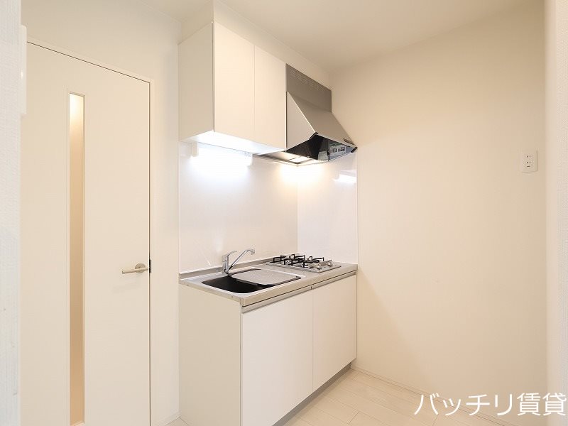 キッチン　画像は、同型タイプの為、現状を優先いたします。