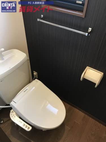 トイレ　同型参考写真