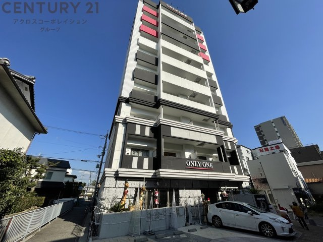 建物外観　エレベーター、オートロック、宅配ボックス完備♪