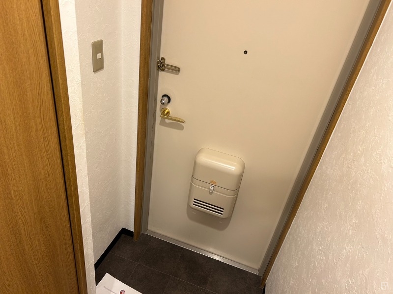 玄関　エアコン２基
