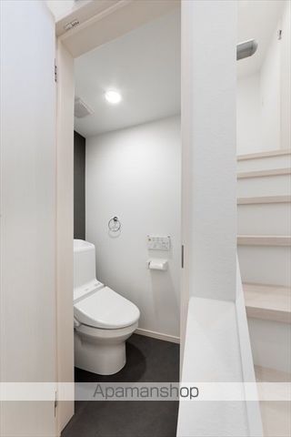 ＪＲ常磐線 北柏駅 徒歩3分 2階建 築13年のトイレ写真