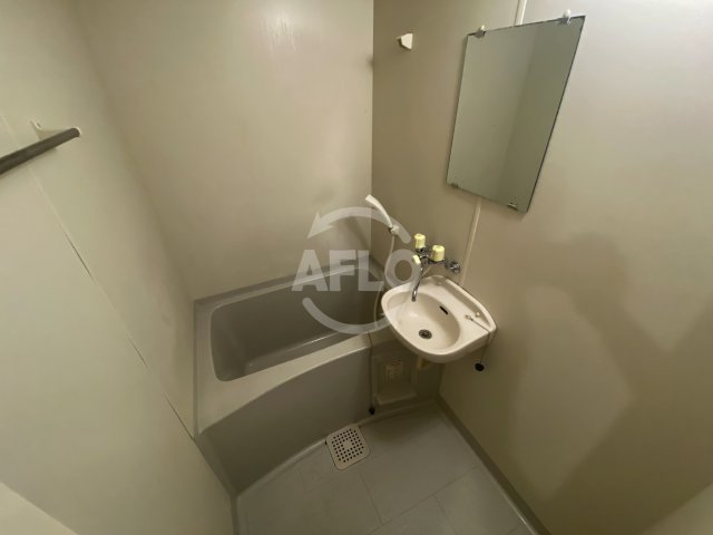 洗面設備　レクシア西九条　洗面台