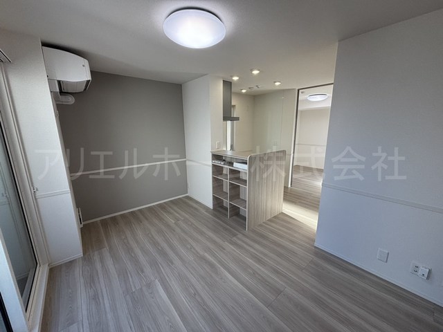 プランドール鷺宮の居間写真