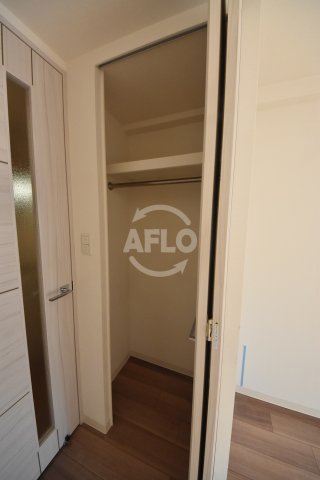 収納　プレサンス天神橋スカイル　クローゼット