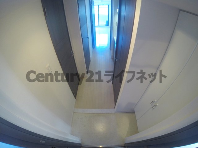 アドバンス新大阪6ビオラの玄関写真
