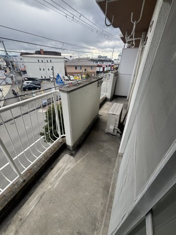 地下鉄今里筋線 だいどう豊里駅 徒歩9分 4階建 築48年の内装写真