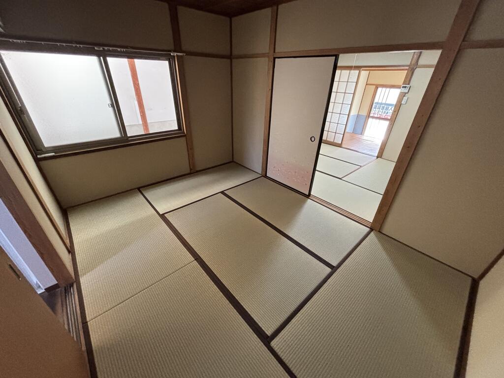 大井町並河1丁目借家の居間写真