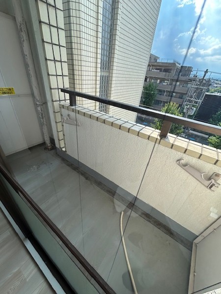 大阪モノレール本線 少路駅 徒歩9分 8階建 築44年の内装写真
