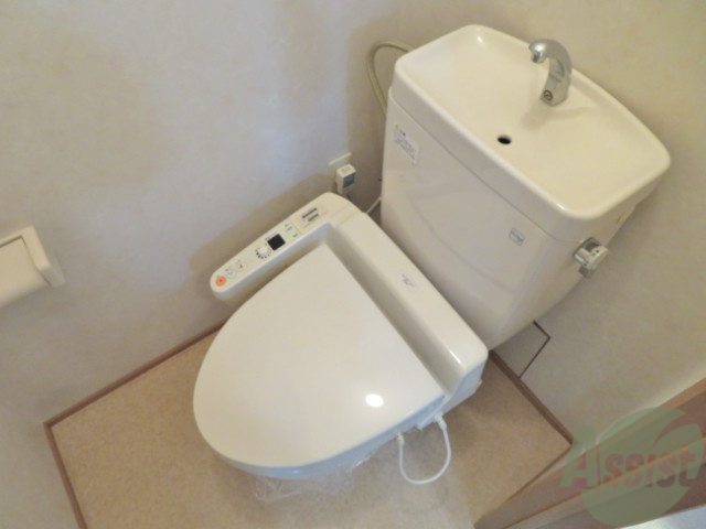 トイレ　トイレはシンプルかつオーソドックスで使いやすそうです。