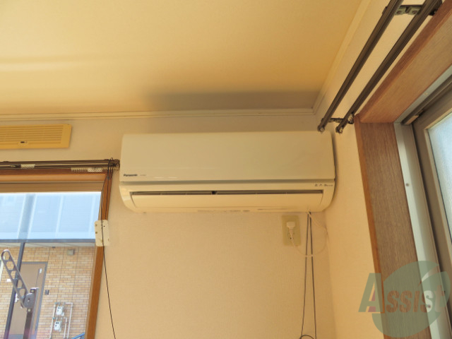 その他設備　エアコンは有りますよ。夏や冬もしっかり使えます。
