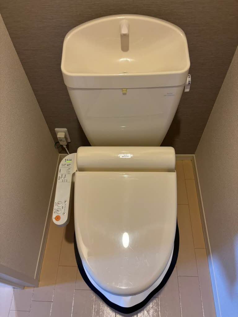 トイレ　トイレ