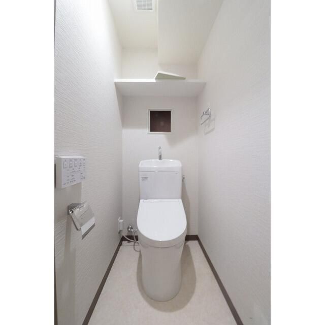 トイレ　コンパクトで使いやすいトイレです