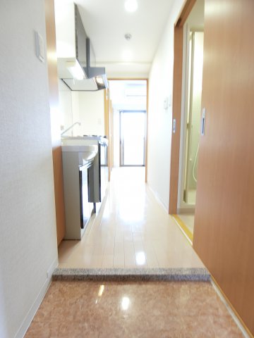 玄関　詳細は、RISUMO江坂本店→06-6155-7137まで♪