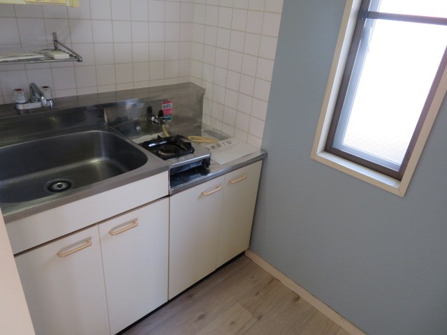 キッチン　２口ガスコンロ置けます♪