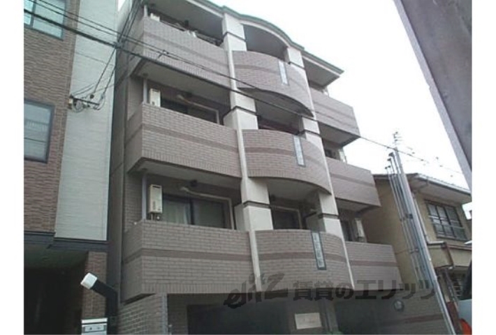 京都市中京区下一文字町のマンションの建物外観