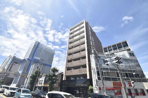 ライジングコート名古屋駅南の建物外観