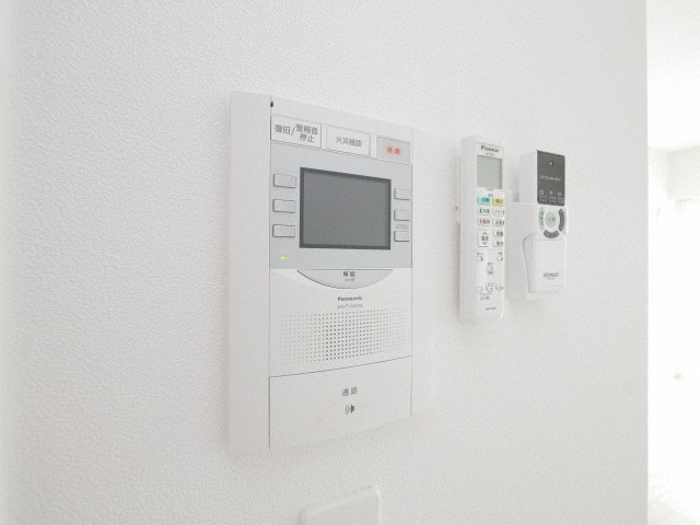 セキュリティ　防犯面に配慮したＴＶモニターホン付きです！