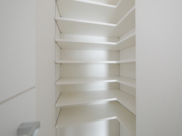 その他設備　シューズクローゼット付きです。