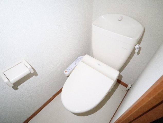 トイレ　シンプルで使いやすいトイレです