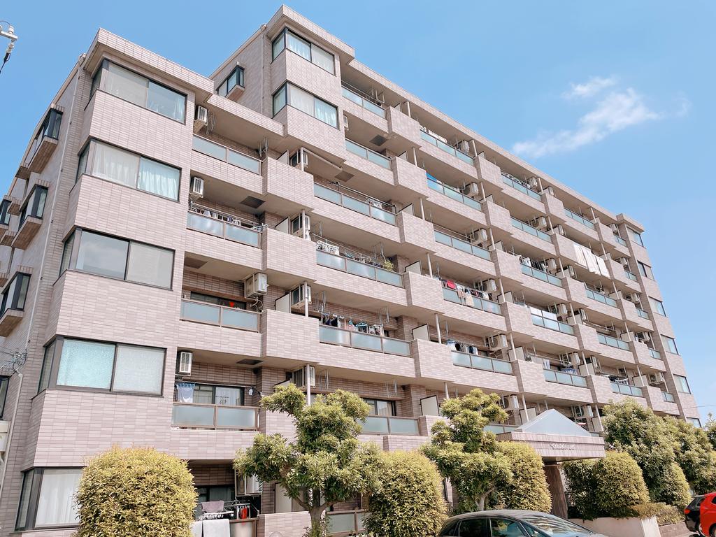 建物外観　現地集合ご案内可能です♪