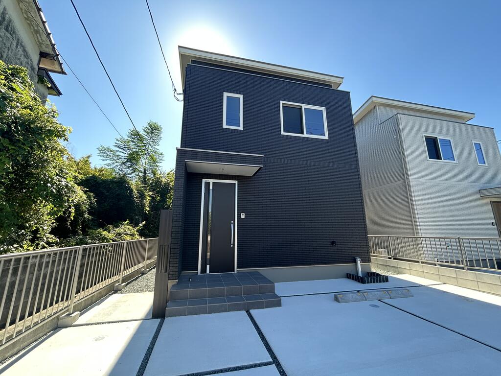 保田窪本町戸建の建物外観