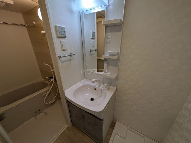 【Ｓ－ＲＥＳＩＤＥＮＣＥ堀田ｂｅａｕｔｅ１、３、４の洗面設備】