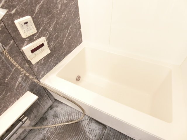 バス・シャワールーム　詳細は、RISUMO江坂本店→06-6155-7137まで♪