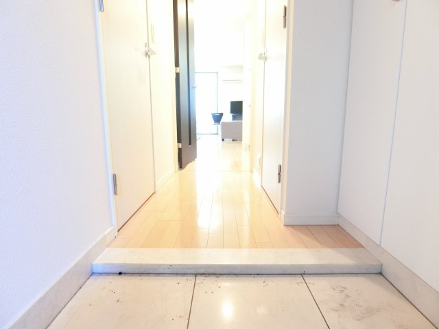 玄関　詳細は、RISUMO江坂本店→06-6155-7137まで♪