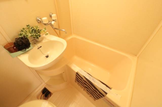 バス・シャワールーム　綺麗な浴室♪