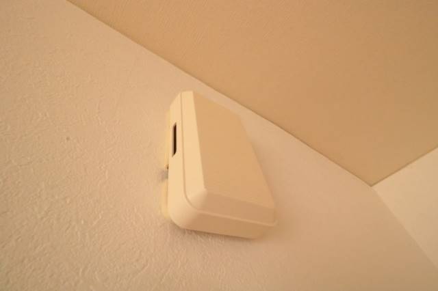 セキュリティ　玄関チャイム♪