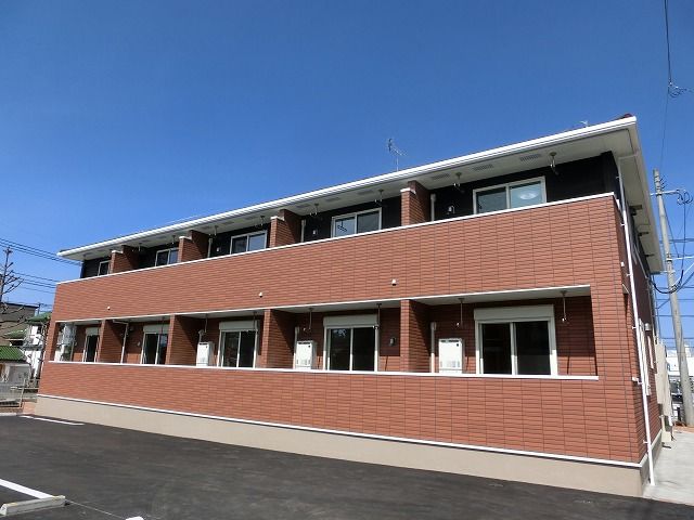 大牟田市中友町のアパートの建物外観