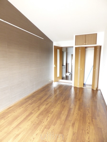 居室・リビング　室内