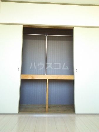 【千葉市花見川区幕張本郷のマンションの収納】