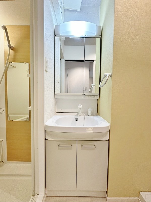 洗面設備　★洗面脱衣所/シャワー付き洗面台★