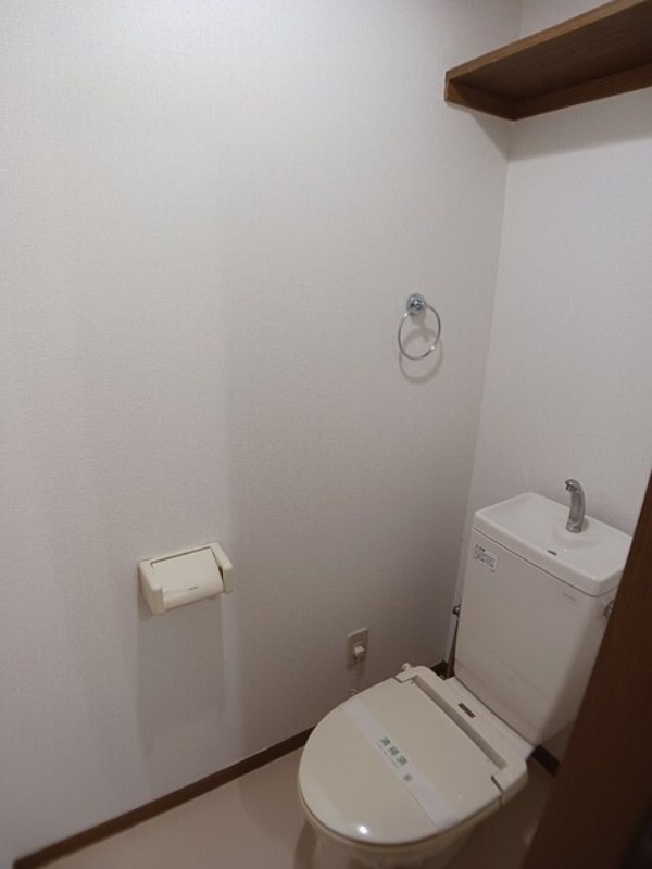 トイレ　図面と現状に相違がある場合には現状を優先