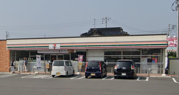 コンビニ　セブンイレブン 下関長府前八幡町店（コンビニ）まで750m