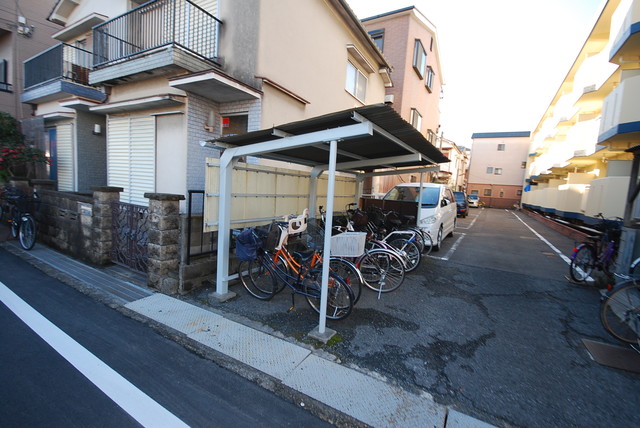 エントランス　駐輪場