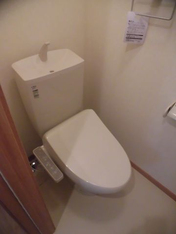 トイレ　※別室参考写真