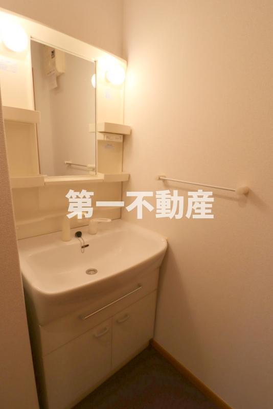 洗面設備　洗髪洗面化粧台