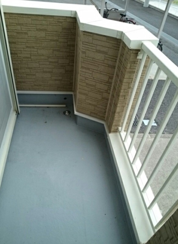 バルコニー　図面と現状に相違がある場合には現状を優先