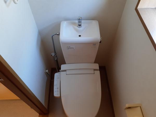 トイレ　ウォシュレット付きトイレ