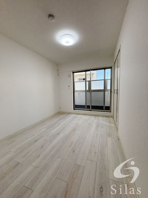 居室・リビング　同仕様