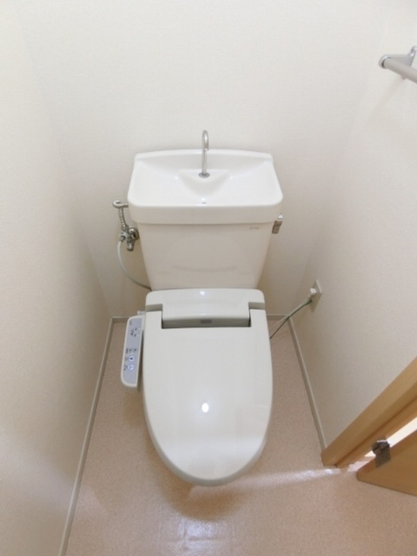 トイレ　図面と現状に相違がある場合には現状を優先