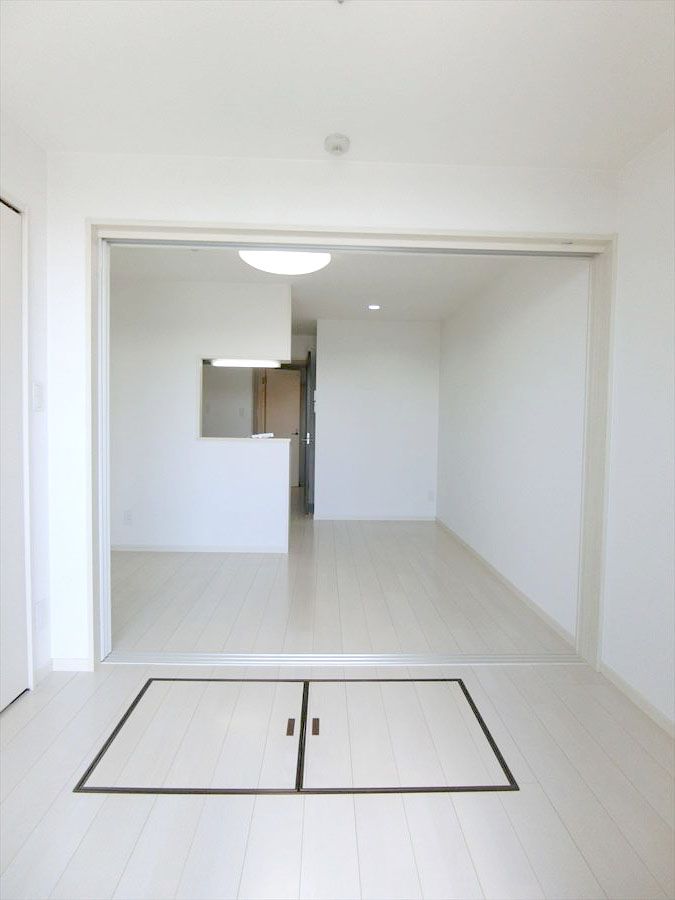 居室・リビング　明るい室内です☆