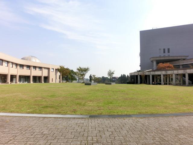 中学校　大塚中学校（中学校）まで2500m